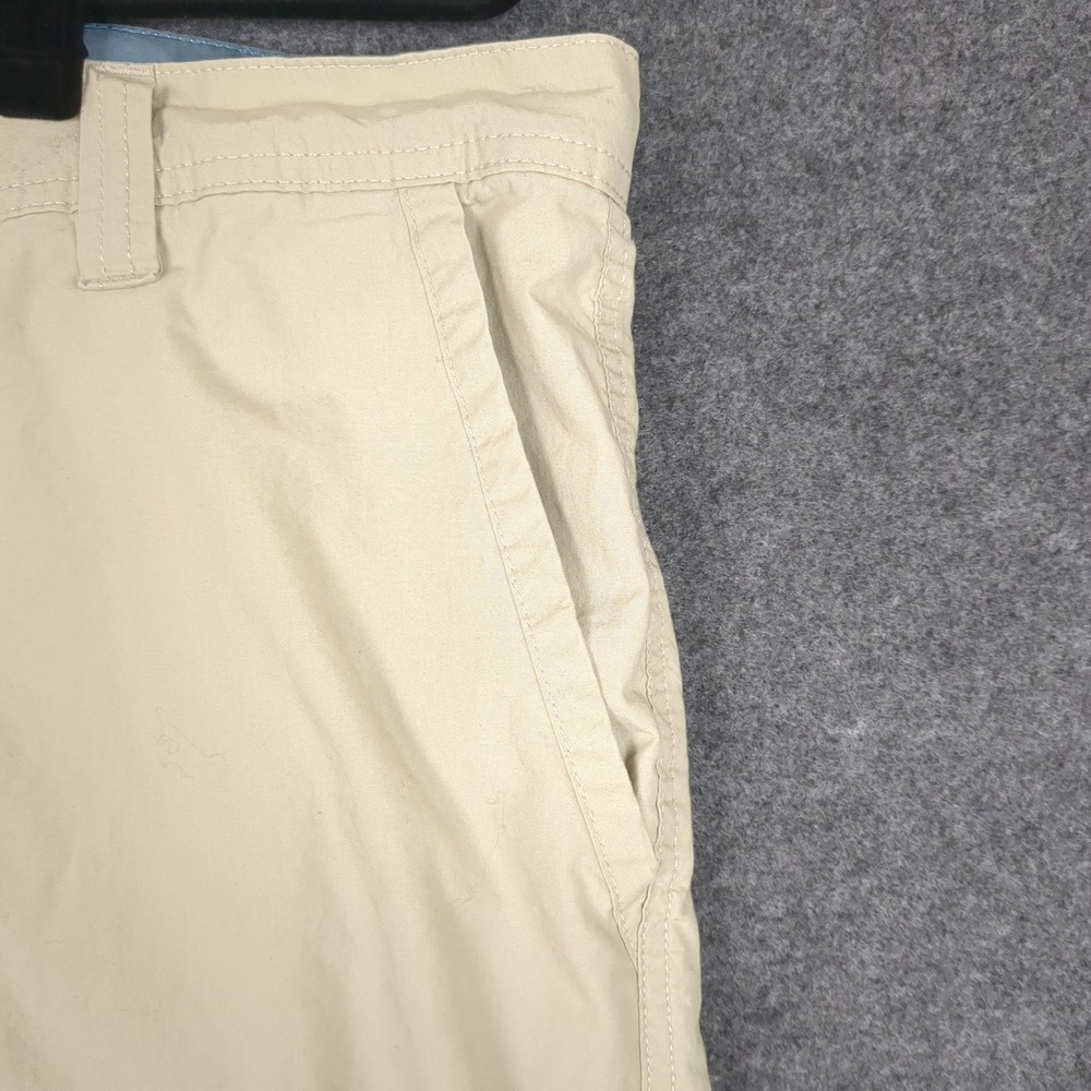 Columbia Mens Shorts Size 34W 10L Beige Flat Front Casual Outdoor - Picture 6 of 14